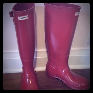 Red Hunter boots
